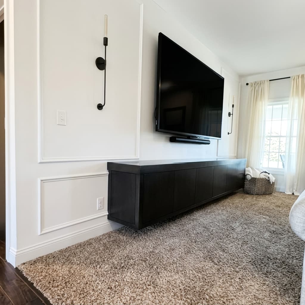 Custom Wall Molding Detail